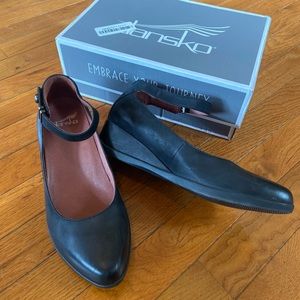 Dansko Shaylee Waterproof Wedge 39